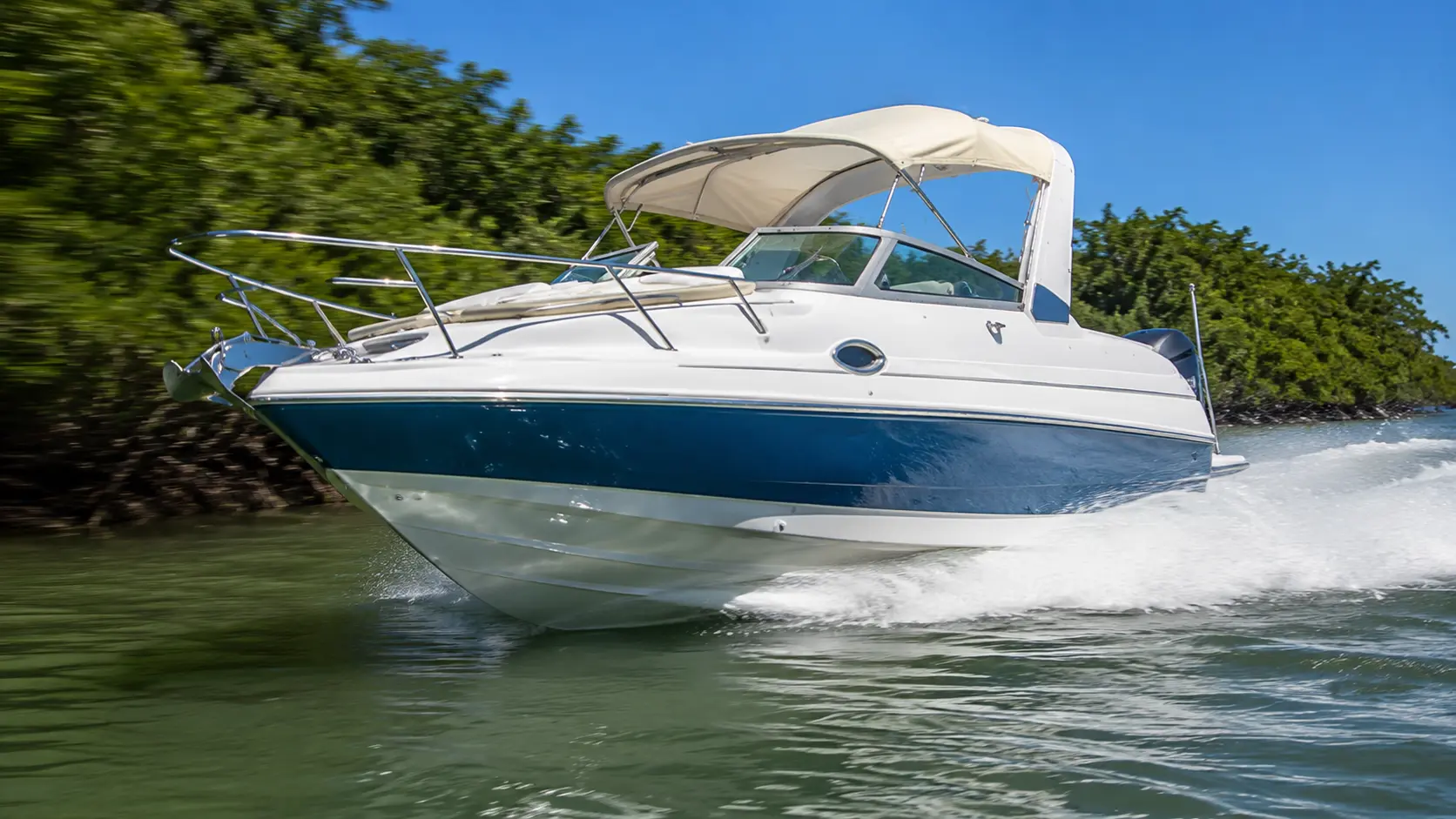 Focker 255 — embarcação Prime Share